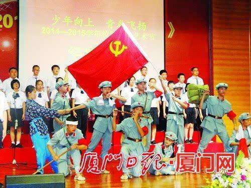 我总是这样说服自己的，无论如何，反正就就是两个字，在能坚持的时候那就站着坚持，想想自己想要的东西？